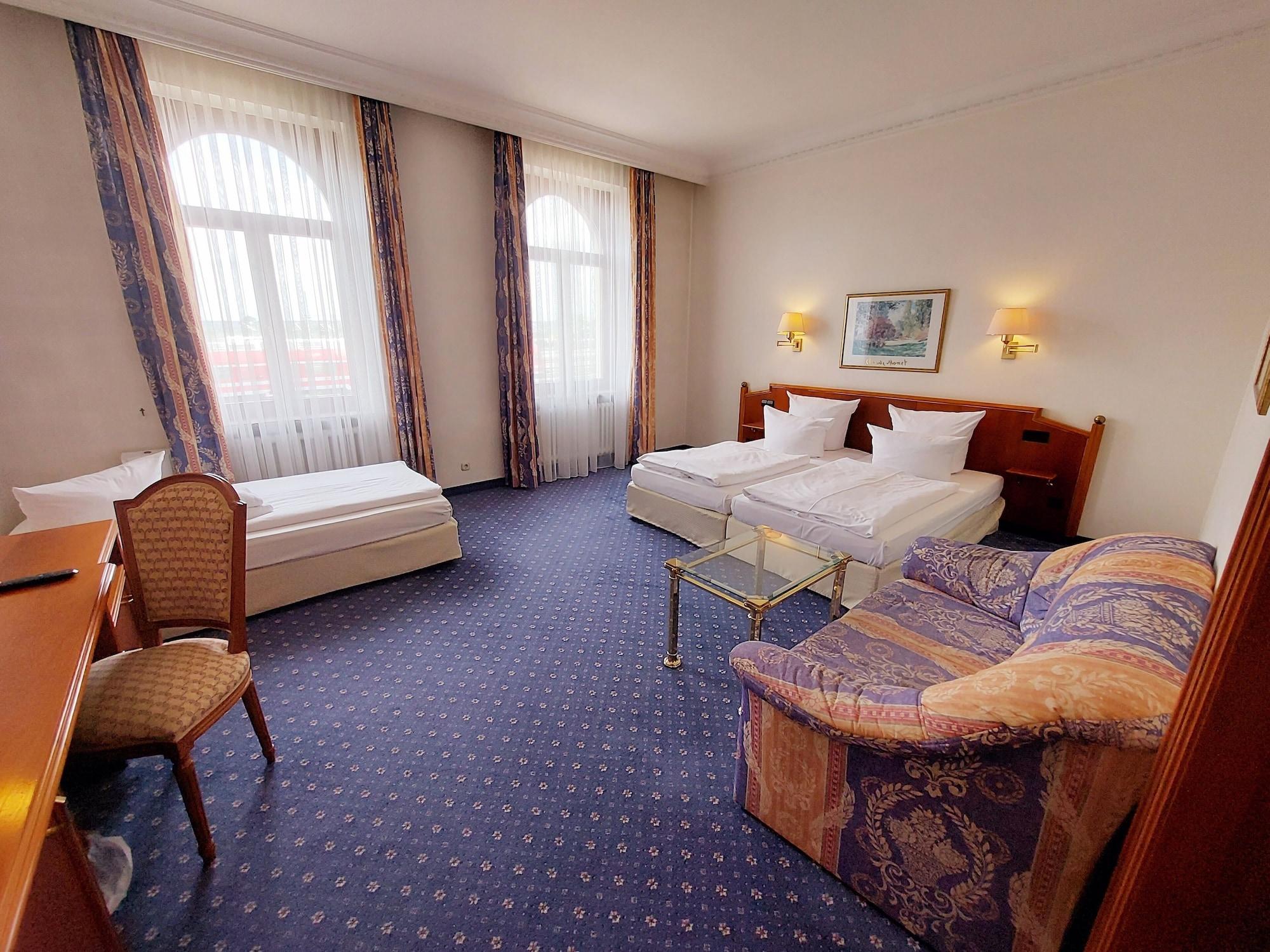 Hotel Bayerischer Hof Δρέσδη Εξωτερικό φωτογραφία