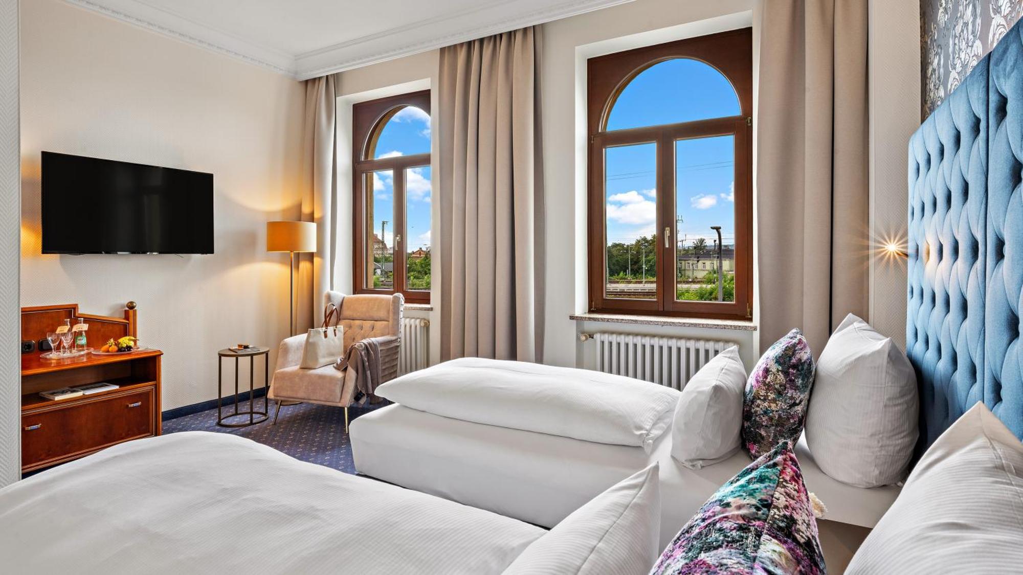 Hotel Bayerischer Hof Δρέσδη Εξωτερικό φωτογραφία