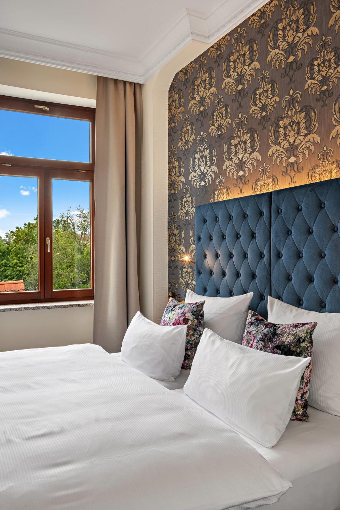 Hotel Bayerischer Hof Δρέσδη Εξωτερικό φωτογραφία