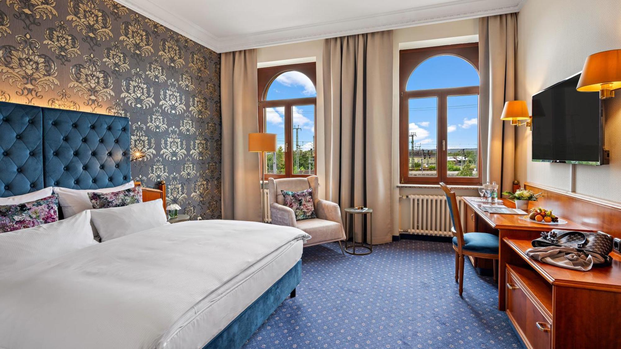 Hotel Bayerischer Hof Δρέσδη Εξωτερικό φωτογραφία