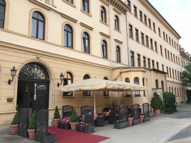 Hotel Bayerischer Hof Δρέσδη Εξωτερικό φωτογραφία